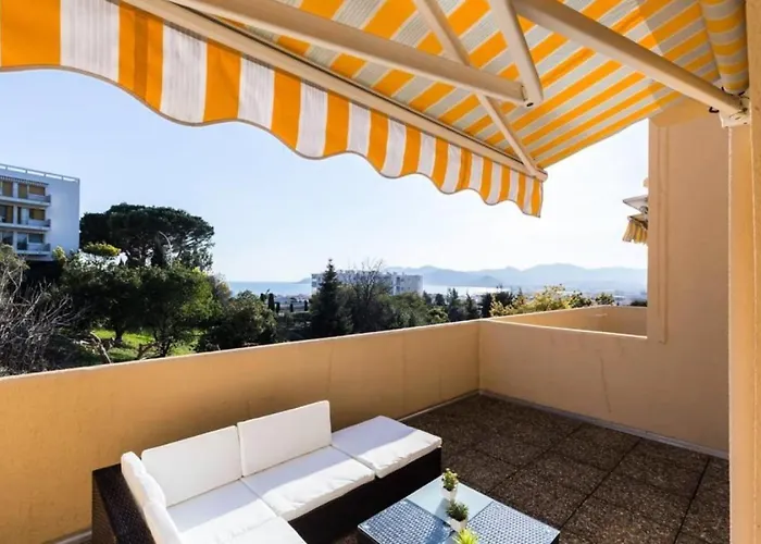 Havre De Paix 2 Pieces, Terrasse Vue & Piscine - Havre De Paix 2 Pieces, Terrasse Vue & Piscine Mae-1603 *